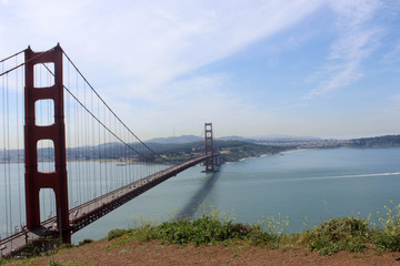Fototapeta na wymiar San Francisco golden gate bridge (2)