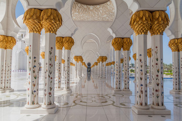 Walkway around Sheikh Zayed Grand Mosque in Abu Dhabi, the capital city of the United Arab Emirates