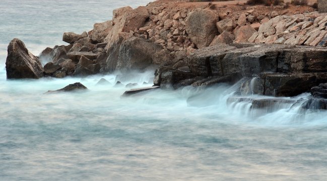 Rompeolas