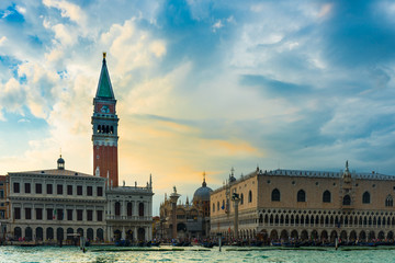 Plaza San Marcos, Venecia, Italia. Vista del Palacio Ducal desde la laguna.