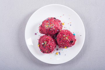 Berries Ice cream balls