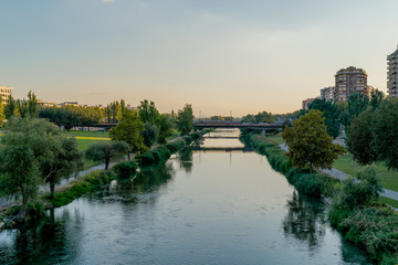 A narrow river cross the city