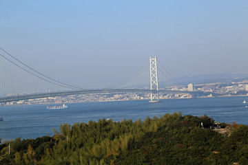 秋の明石海峡大橋
