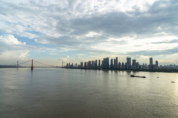 Naklejka premium city skyline in wuhan china