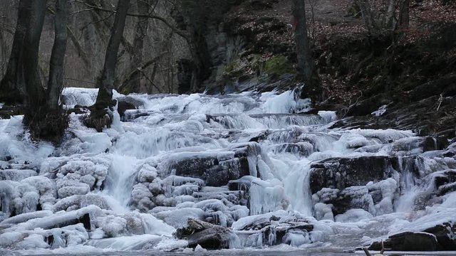 Bilder vom Selkewasserfall im Winter Harz