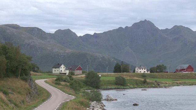 Norwegen, Lofoten, Gims&oslash;y, V&aring;gan, Stra&szlig;e, Nordland, Austv&aring;g&oslash;ya, Vestv&aring;g&oslash;ya, arktisch, K&uuml;ste, Ebbe, Gims&oslash;ystraumen, Straumen, 861, Fv 861,Malstrom, Sands&oslash;ya, Insel, Herbst