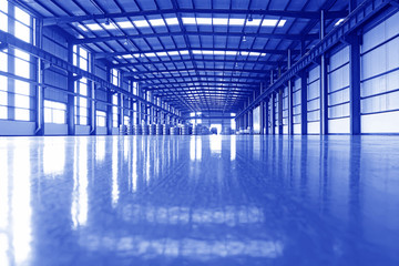 Cold rolled strip, in spacious workshop