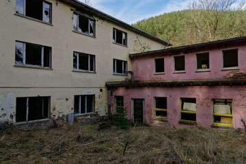 Fototapeta na wymiar old house in the village