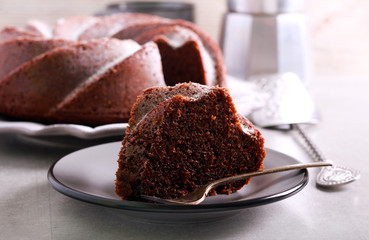 Mocha and rum ring cake