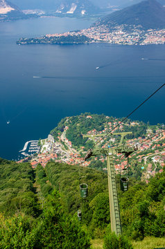 Seilbahn Laveno &uuml;ber dem Lago Maggiore, Lombardei, Italien 