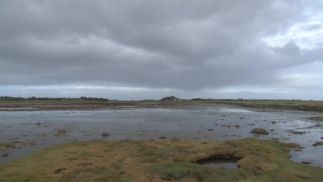 Norwegen, Lofoten, Kvalnes, 996, Fv996, Fv 996, Stra&szlig;e, Landstra&szlig;e, K&uuml;stenstra&szlig;e, K&uuml;ste, T&uuml;mpel, Insel, Tundra, Gipfel, Felswand, unber&uuml;hrt, abgeschieden, Vestersand,