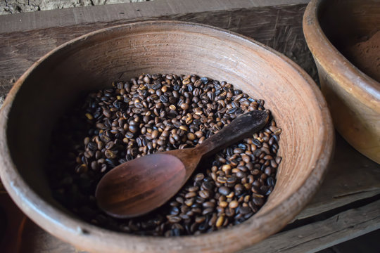 Freshly roasted Luwak coffee beans in a bowl at Bali Indonesia © MartinZizlavsky