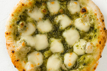 ピッツア　Italian home-made pizza