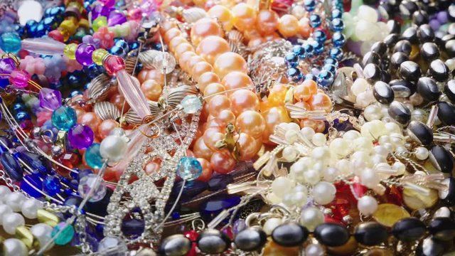 Color bijouterie. Beads and bracelets