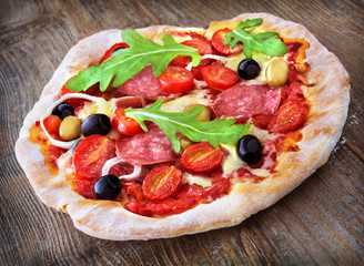 Pizza - Salami - Rucola