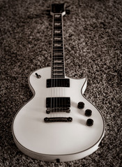 Obraz na płótnie Canvas White electric guitar. Vintage style