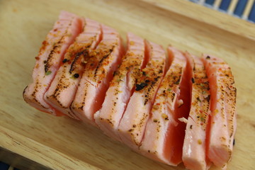 Tataki saumon au paprika