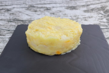 Purée de pommes de terre sur une ardoise