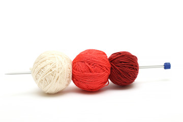 clew with needles
