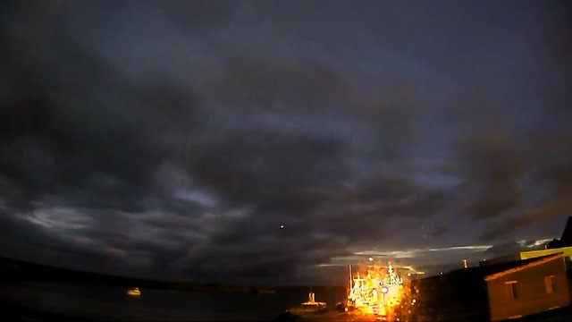 Norwegen, Lofoten, Nordlicht, Aurora Borealis, Polarlicht, Andenes, And&oslash;y, And&oslash;ya, Hafen, Boot, Vester&aring;len, Stadt, Abend, D&auml;mmerung, Nacht, Herbst, Stickstoff, Sauerstoff, Atome