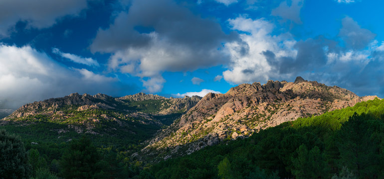 El Yelmo, La Pedriza de Manzanares, Sierra de Guadarrama National Park, Manzanares el Real, Madrid, Spain, Europe
