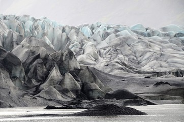 Ghiacciao islandese laguna di iceberg e lingue di ghiaccio