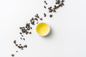 fresh taiwan oolong tea and cup