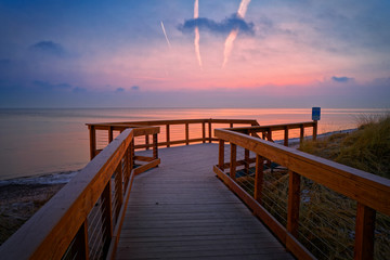 Fototapeta premium pier at sunset