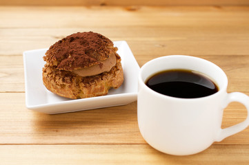 チョコシュークリーム