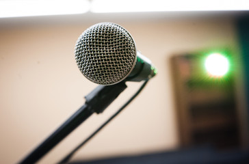 Microphone