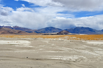 China, Tibet. Transhimalayas on the way to the lake, Ngangla Ring Tso in the summer in cloudy day