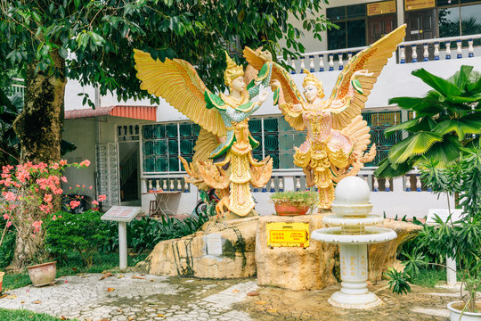 Dhammikarama Burmese Buddhist Temple, Penang, Malaysia