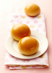 Delicious Chinese dessert, honey sauce pork buns