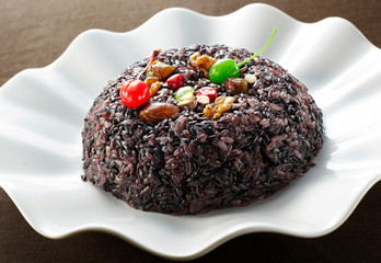 Delicious Chinese cuisine, fried purple rice