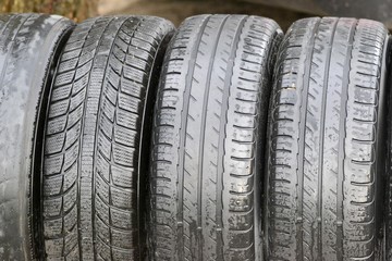 Obraz premium Wet tires stand