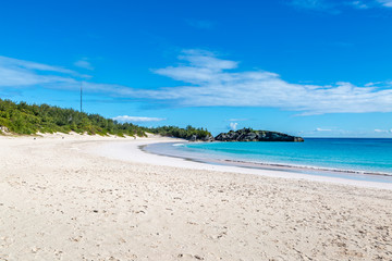 Fototapeta na wymiar The beautiful sandy beach at Horseshoe Bay, on the island of Bermuda