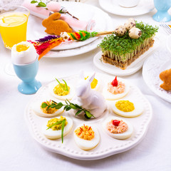 a colorful and festive Easter table decoration
