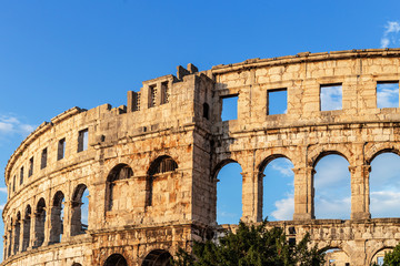 Obraz premium Pula. Arena. Roman. Croatia. Stone. Sky