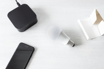 Smarthome, Smartlight, Smart Licht mit Hub & Mobile Phone / Smartphone / Handy