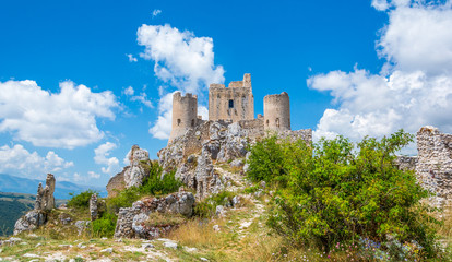 Fototapeta na wymiar Rocca Calascio, mountaintop fortress or rocca in the Province of L'Aquila in Abruzzo, Italy.