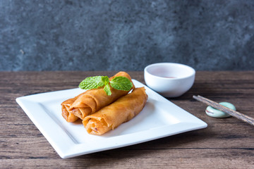 deep fried spring rolls, Por Pieer Tod or Fried spring rolls (Thai Spring Roll) Snacks and snacks that are popular with Thai and Chinese people.