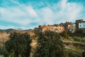 Fototapeta na wymiar View of some houses of a medieval village