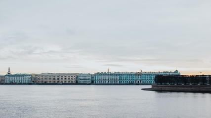 Fototapeta na wymiar Matinée à Saint Petersbourg