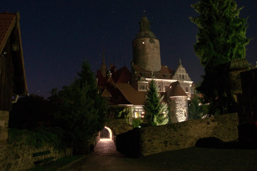 Polskie zamki-zamek Czocha nocą © amadeusz
