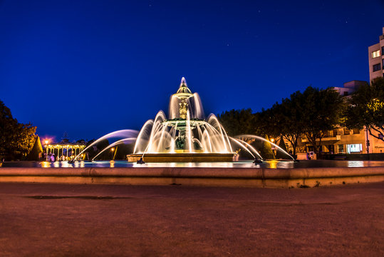 Jardin du Mail de nuit, Angers, France