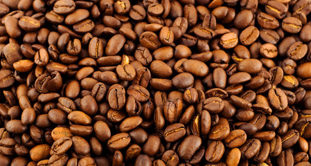 Obraz premium Roasted coffee fried beans