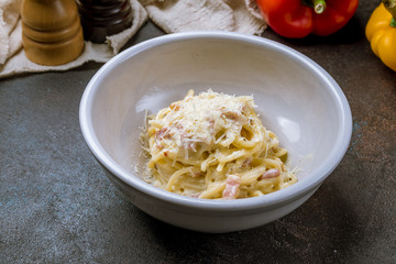 Spaghetti Carbonara with bacon