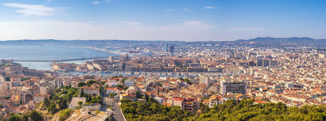 Obraz premium Marseille France, widok z lotu ptaka panoramę miasta panorama w Vieux Port