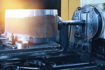 Metalworking industry: finishing metal working internal steel surface