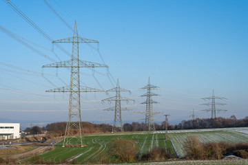 Strommast, Freileitungsmast